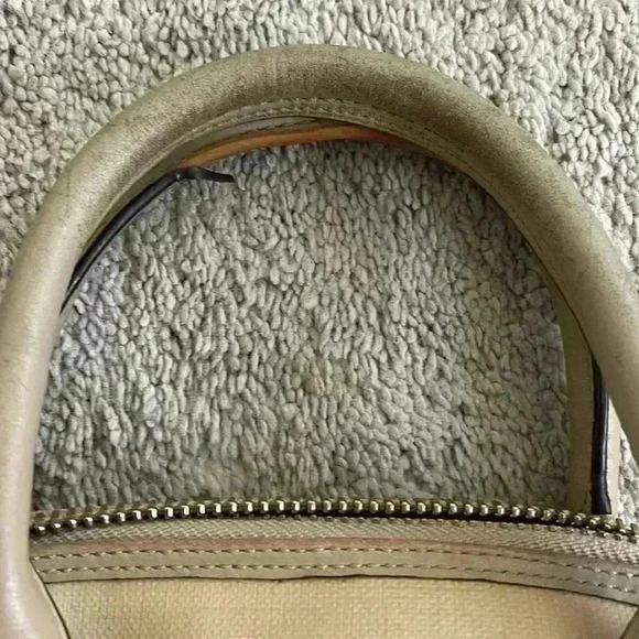 Coach purse - Picture 6 of 9
